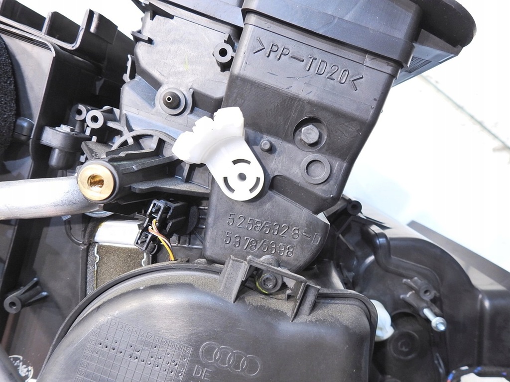 фото №9, Обігрівач audi a6 c6