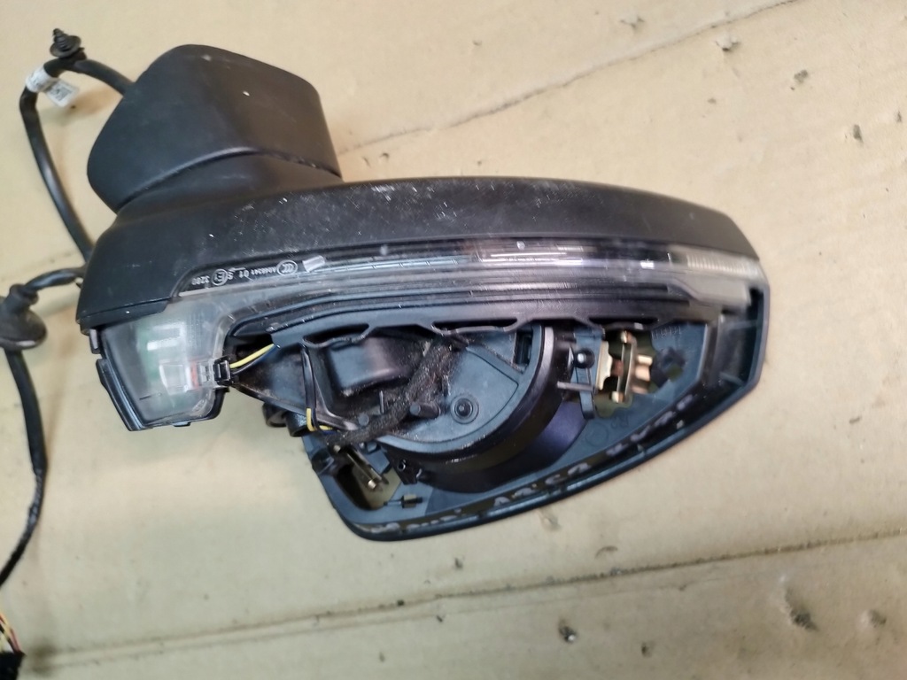 фото №7, Зеркало правое audi a3 s3 8v 6 pin