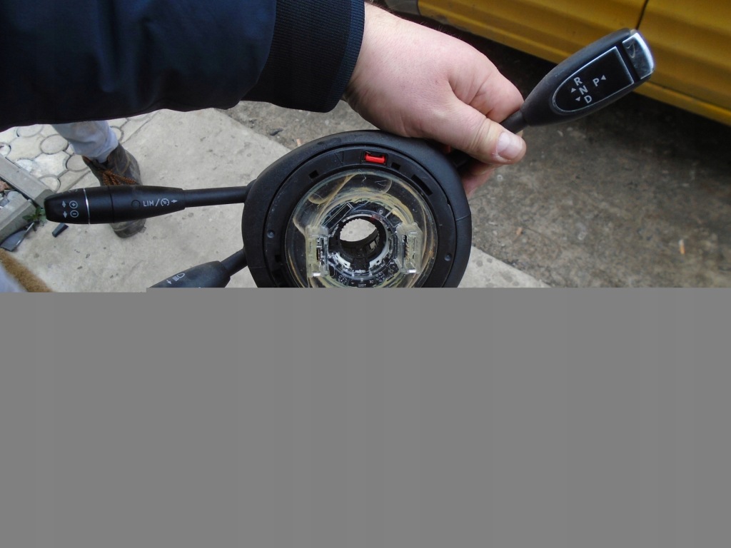 фото №1, Mercedes w 212 переключатель комбинированный 2129002903