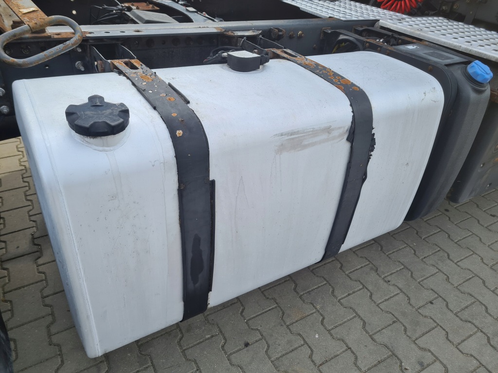 фото №4, Бак топлива renault dxi renault gama volvo fh fm 4 9 12 13 125x70x70