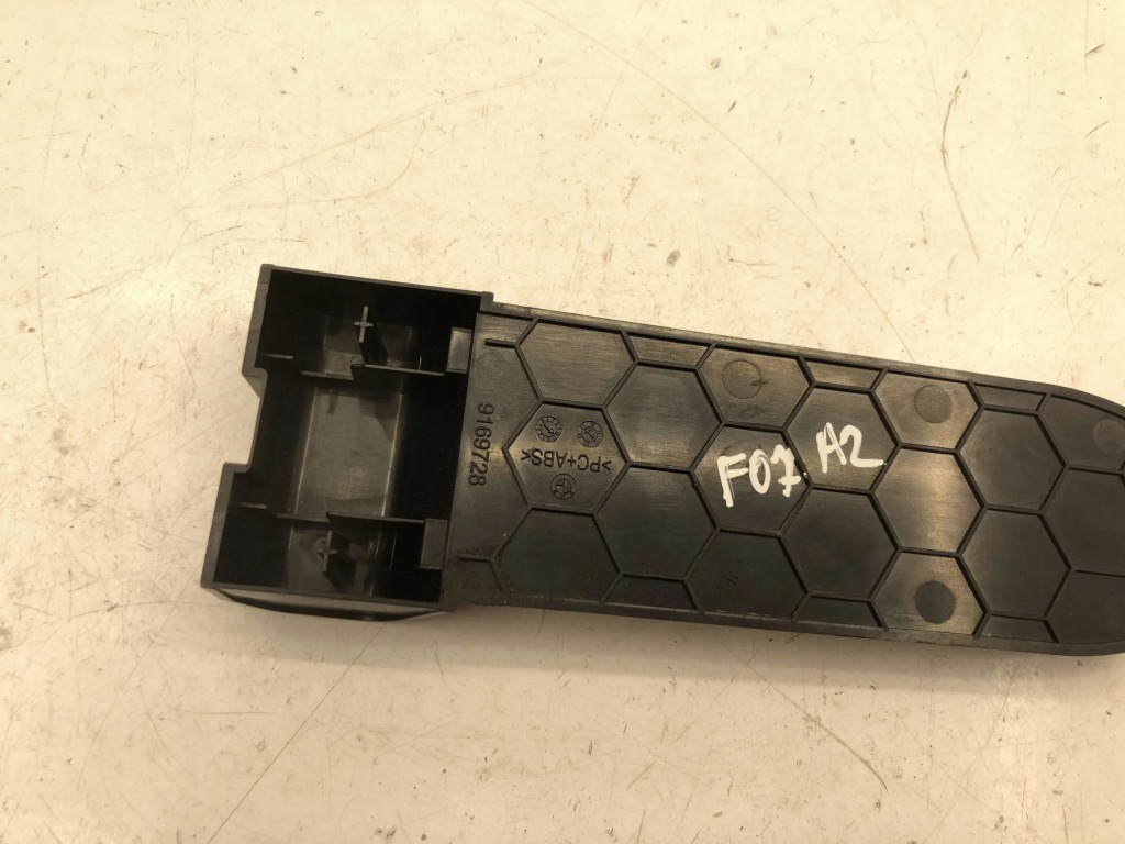 фото №6, Bmw 5 gt f07 другая часть салона 9169728 2009