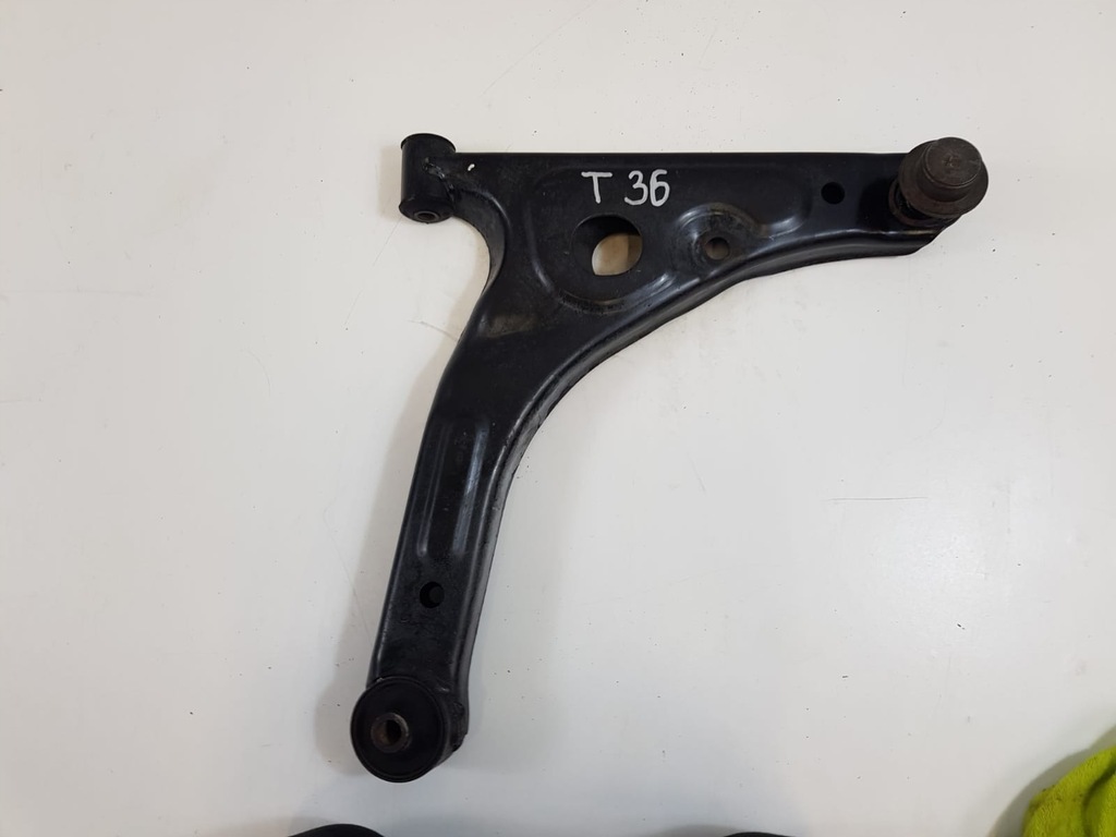 фото №1, Рычаг правый ford transit mk7