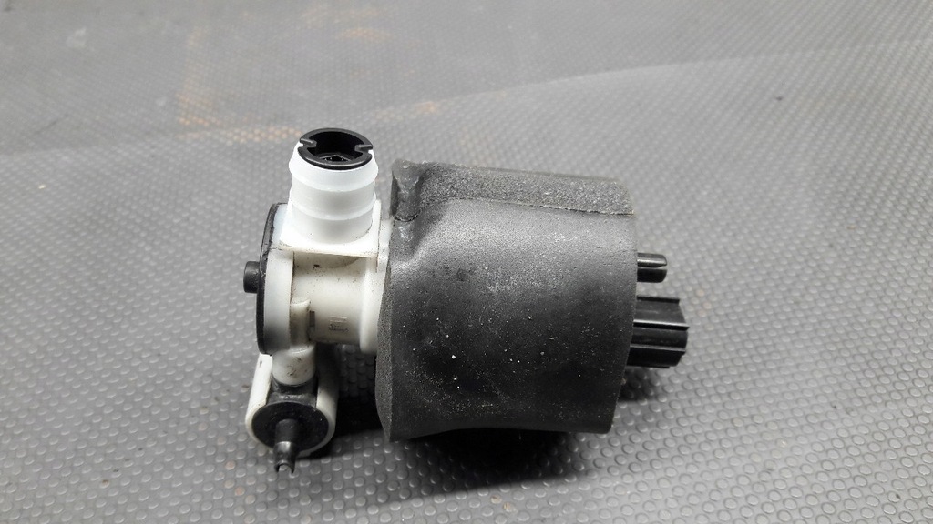 фото №1, Помпа розпилювача chrysler pt 2,0