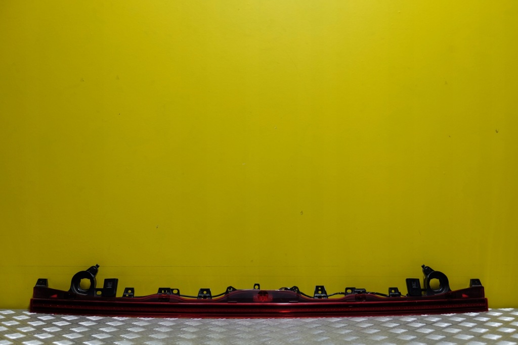 фото №1, Hyundai sonata 2019 20- накладка крышка багажника лампа led usa