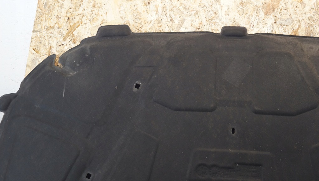 фото №14, Шумоизоляция капот + клипсы audi a4 b8