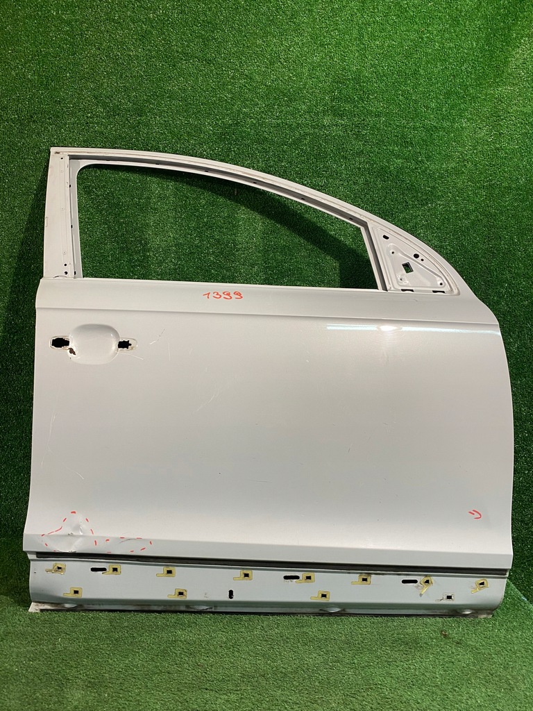 фото №1, Дверь правое передние audi q7 4l