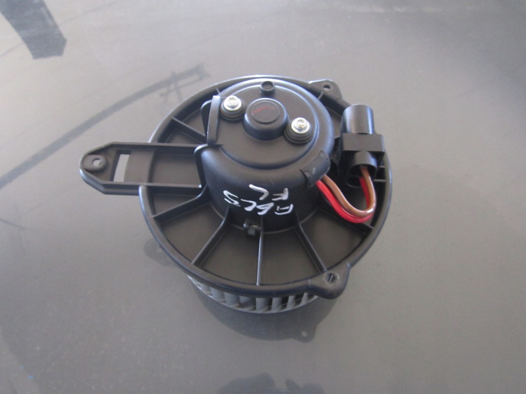 фото №1, Audi a6 c5 воздуходувка вентилятор обдув 0130111202