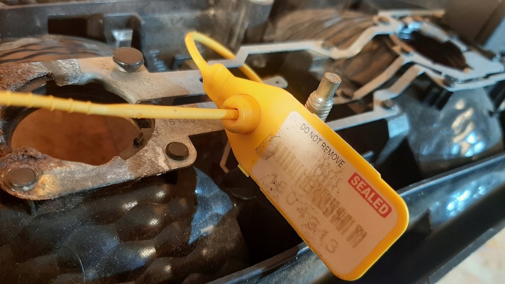 фото №8, Лампа правий задня volvo xc70 v70 30643335 30643333