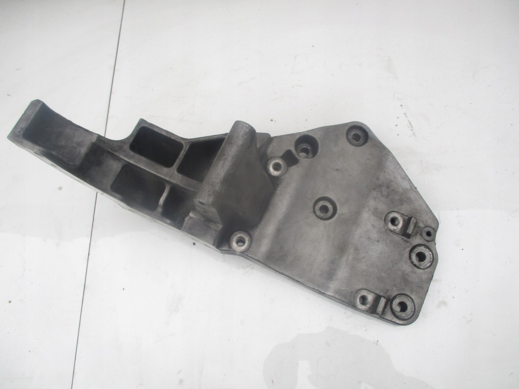 фото №1, Кронштейн кронштейн двигуна nissan navara d40 pathfinder r51 cabstar 2.5 dci