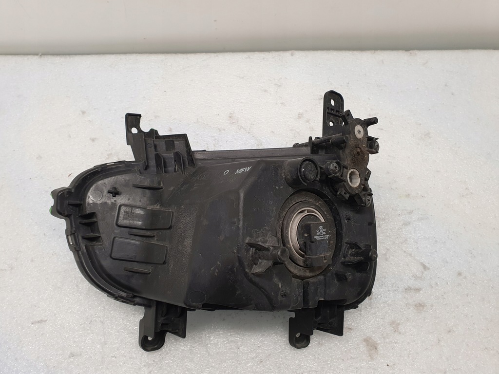 фото №6, Kia carens 4 iv lift протитуманна фара правий 92202-a4500