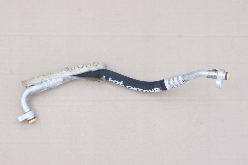 фото №1, Audi оригінальний номер 8k0260701t шланг кондиціонера