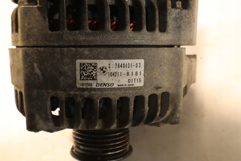 Генератор bmw 2 f45 218d 2.0d 104211-8181 Зі Шроту
