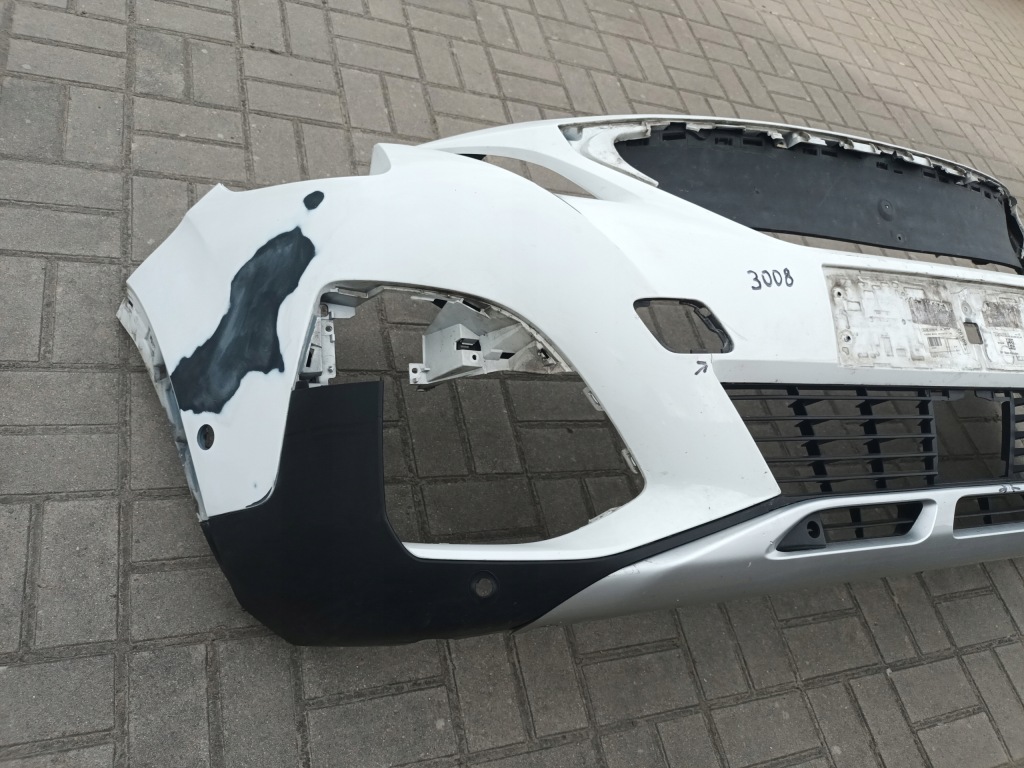Бампер передній peugeot 3008 2 перед 16 - 20 фара full led Недорого