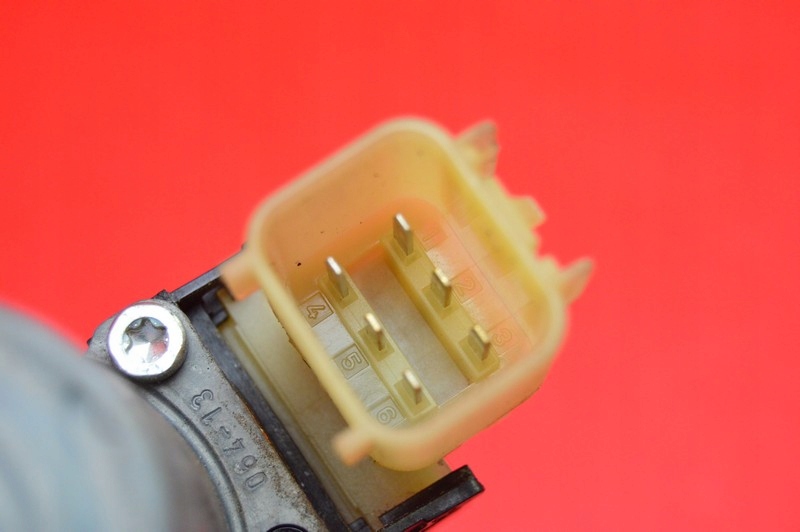 фото №15, Підйомник скло правий задня ford b-max 13r