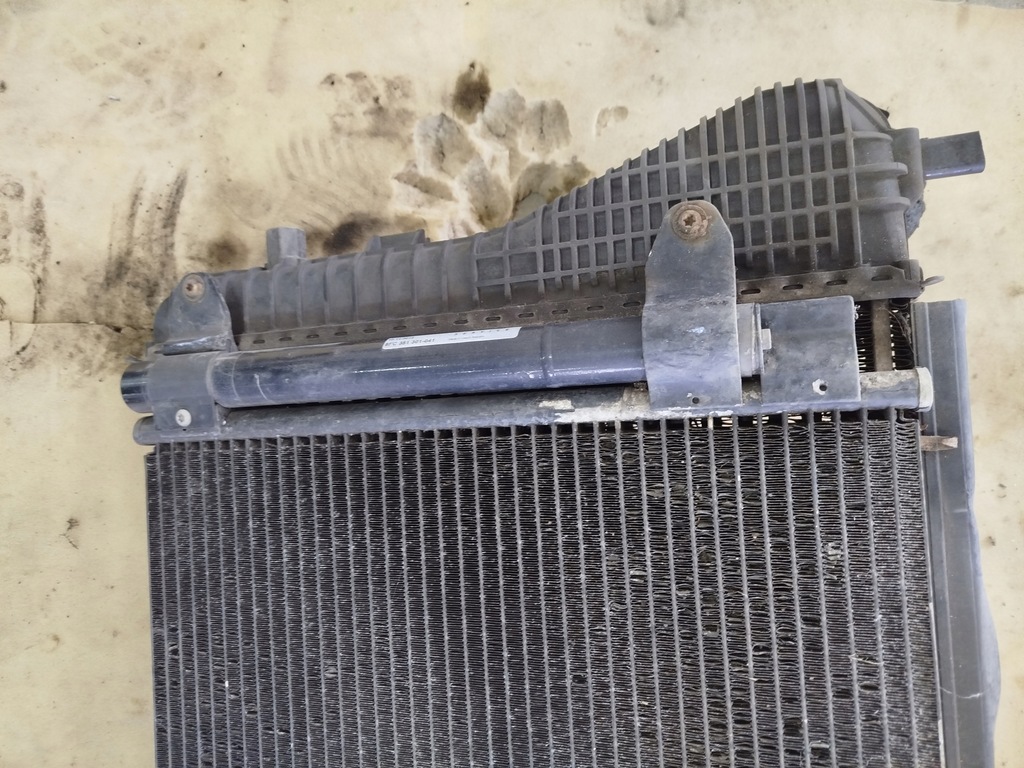фото №5, Радіатор повітря інтеркулер seat leon 1k0121345n