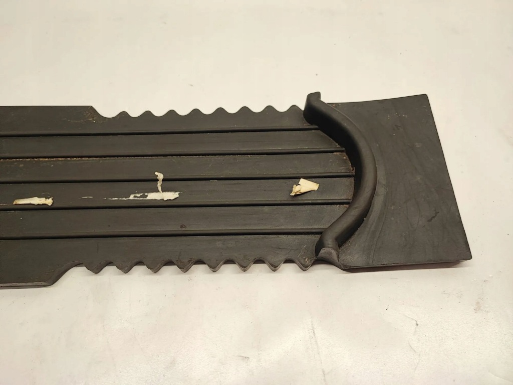 Tesla model x мат do бардачка i111227150130 2017 в Украине