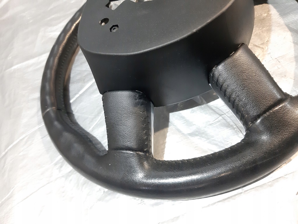 фото №16, Ford kuga mk1 08-12r воздуховод кожаный