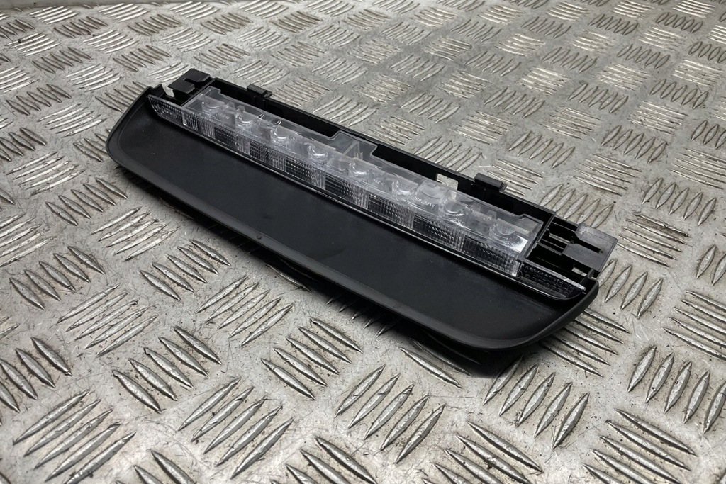 фото №7, Дополнительная лампа стоп bmw 4 coupe f32, f82 7296108 3.0l дизель 190kw 2014