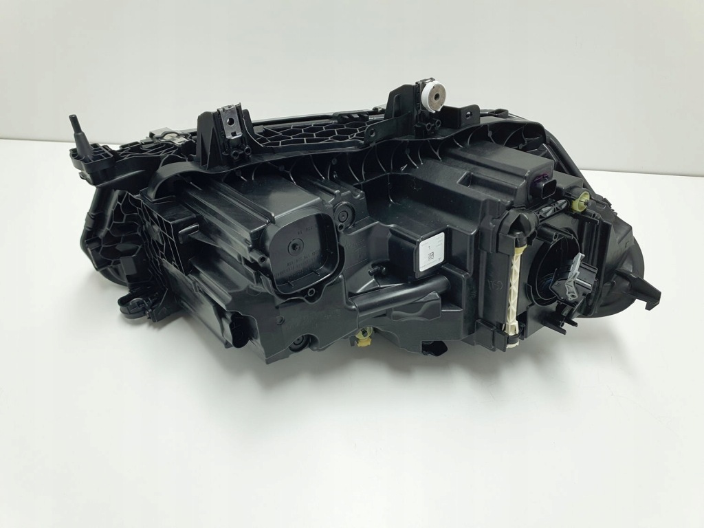 Bmw x5 g05 x6 g06 рестайлинг  lci full led левый правая  фара передняя shadow европа в Украине