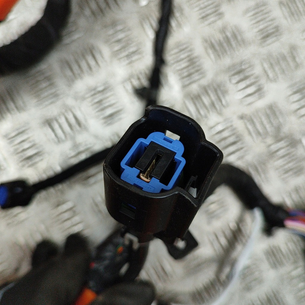 фото №9, Kia ev6 2021 жгут трубопровод двигателя