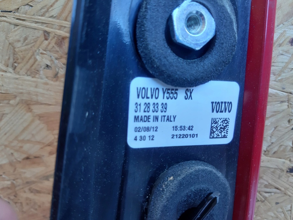 фото №6, Volvo v40 лампа задняя задняя левая led