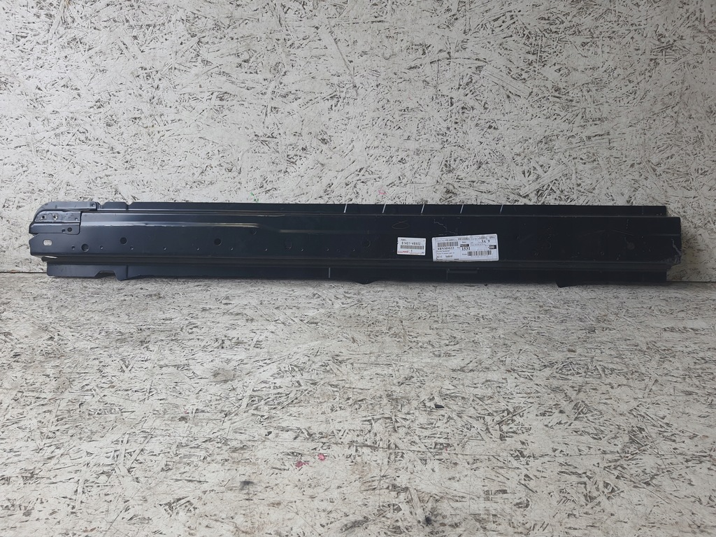 фото №1, Lexus rx порог правый обшивка порог 61401-48902