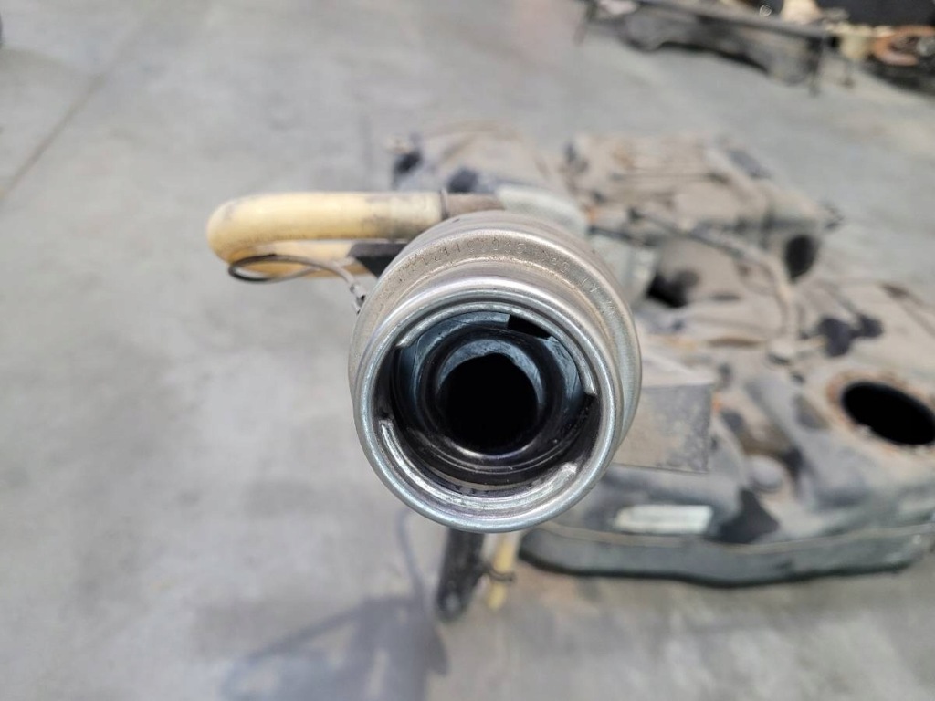 Бак пального bak vw sharan 7n 1.4 tsi 150km 7n0201021 оригінал Ціна