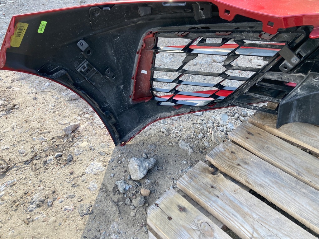 фото №7, Бампер перед передний kompletny chevrolet corvette c8