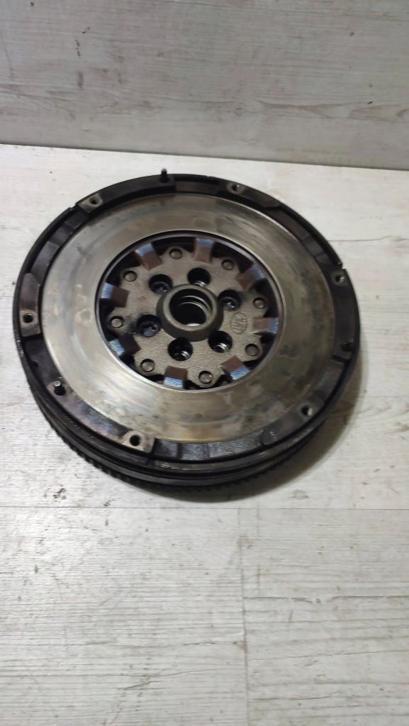 фото №1, Jeep cherokee 2015 колесо двомасовий