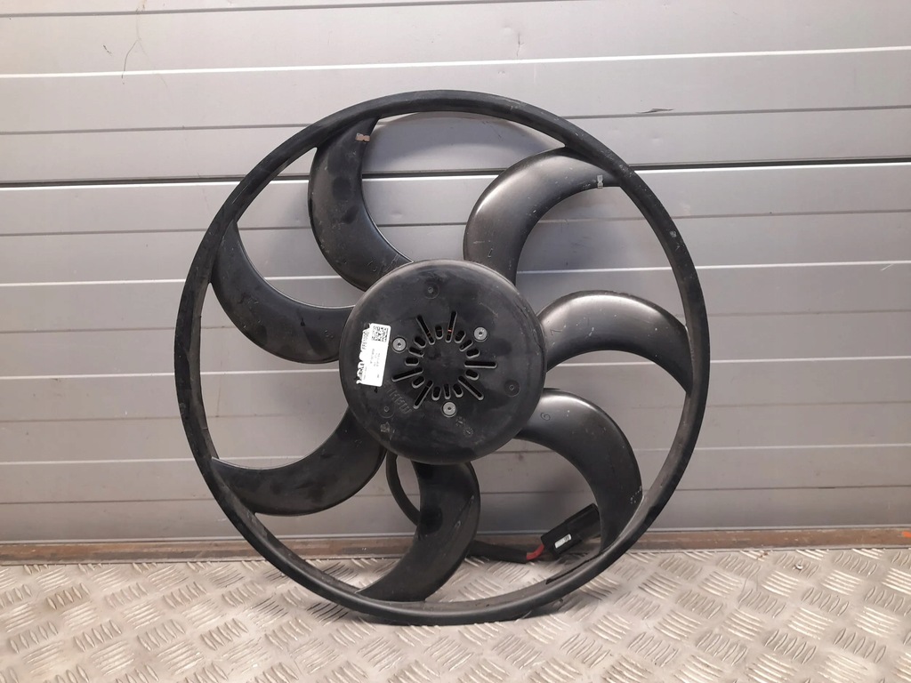 фото №1, Alfa romeo stelvio ew769005 с передний вентиляторы