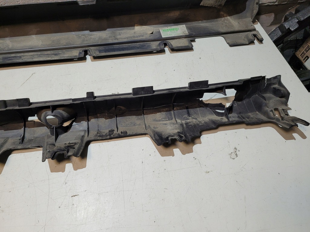 фото №12, Молдинг поріг права mercedes glk x204 + напрямна