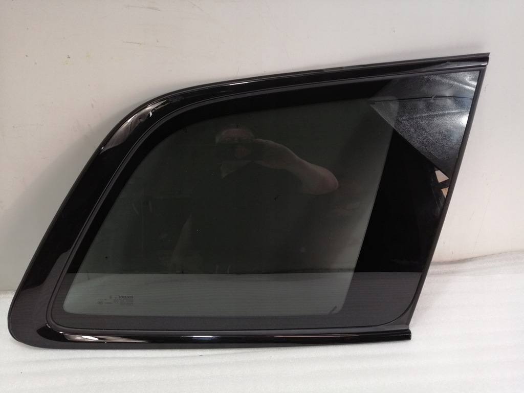 фото №1, Volvo xc90 ii стекло задняя правая