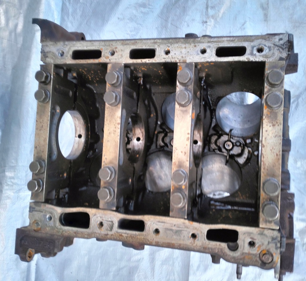 фото №10, Блок двигателя citroen c5 iii x7 c6 407 2.7 hdi v6 uhz 5u3q-6015-ae