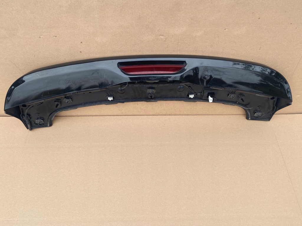 фото №1, Jeep cherokee wk2 спойлер крышки задняя накладка крышка багажника