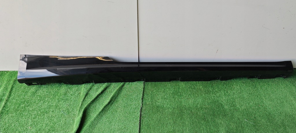 Купить Порог правая  audi a5 8w6 8w7