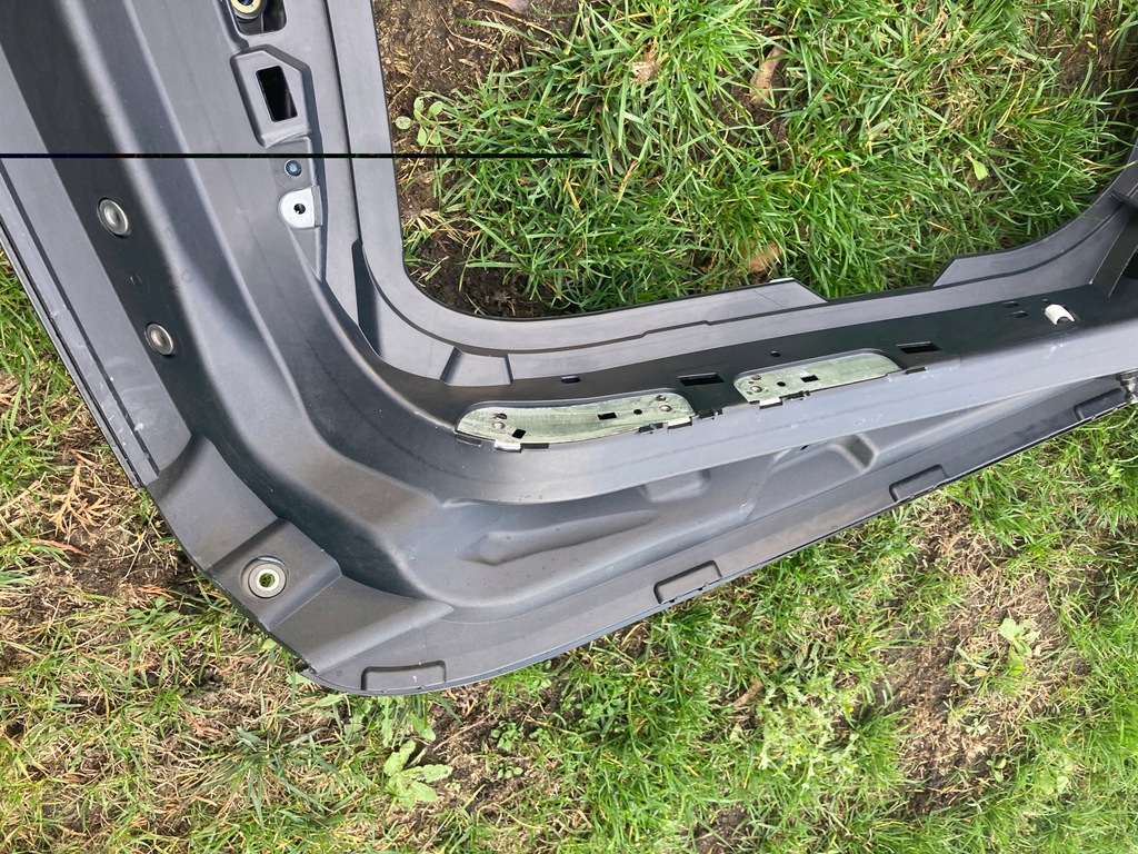 фото №10, Ford mustang mache mach-e lj8b-r40405-ad крышка багажника задняя