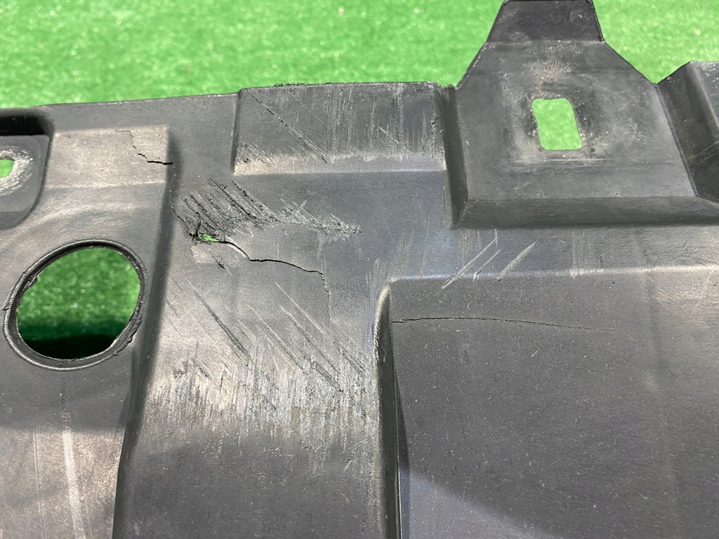 фото №9, Mercedes a-klasa w176 amg плита защита pod бампер a1768850136