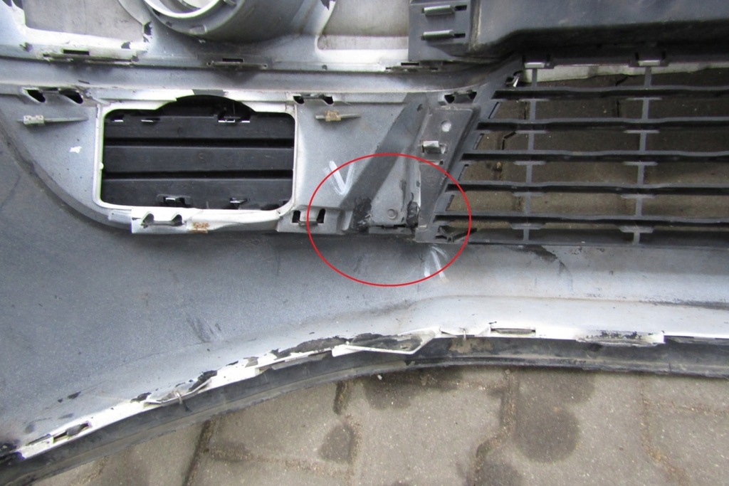 фото №11, Бампер перед передний citroen c3 picasso 08-12