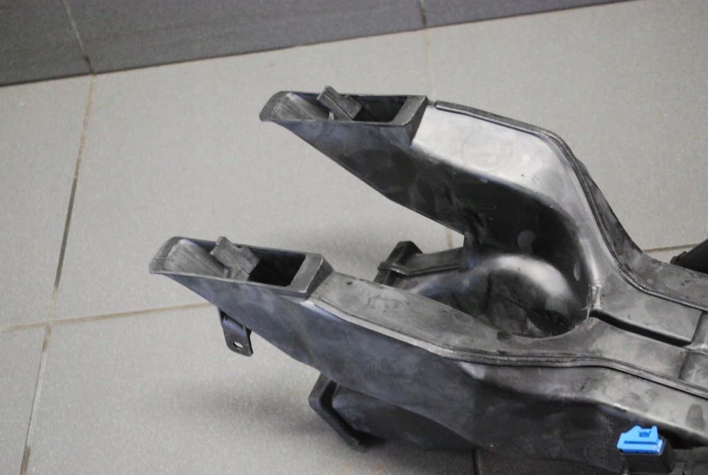 фото №6, Шланг повітря обдув задня audi a8 d3 4e0858467