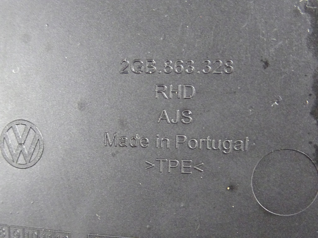 фото №7, Vw t-roc полка консоли центральной разъём 12v 2gb863328 2gb864263