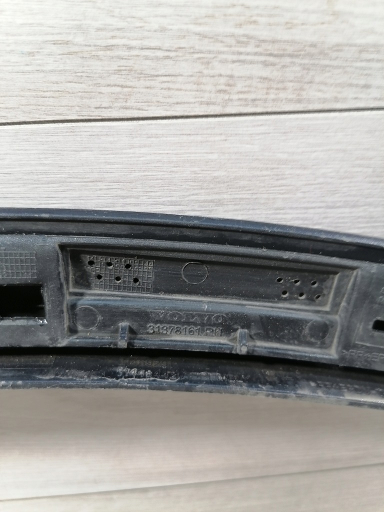 фото №12, Volvo xc90 молдинг крила правий задня 31378161