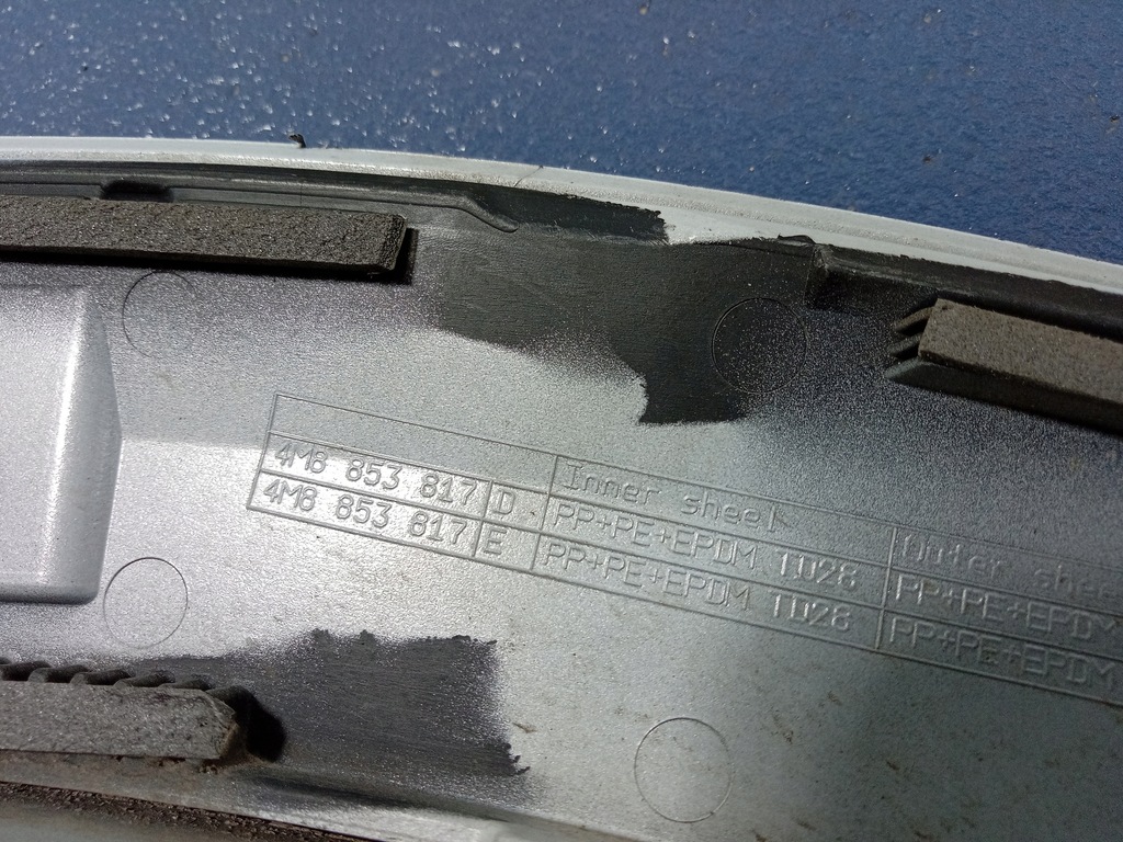 фото №5, Audi q8 4m8 молдинг крыла левый задняя 4m8853817d