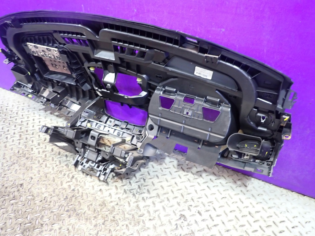 фото №7, Renault fluence 09- приборная панель приборная приборная панель