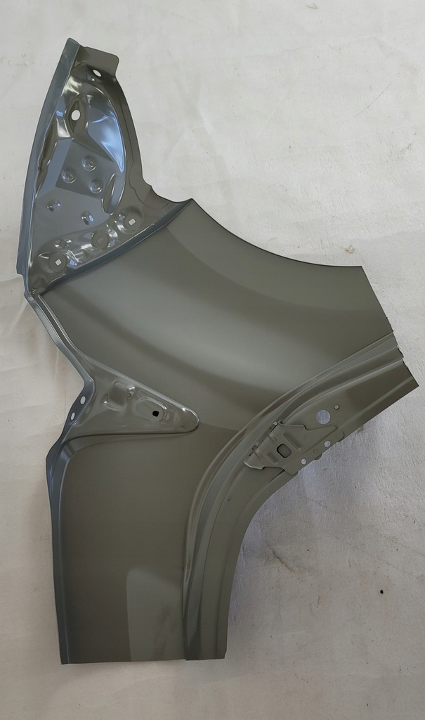 фото №7, Обшивка крила правий задня toyota yaris iv 2020-