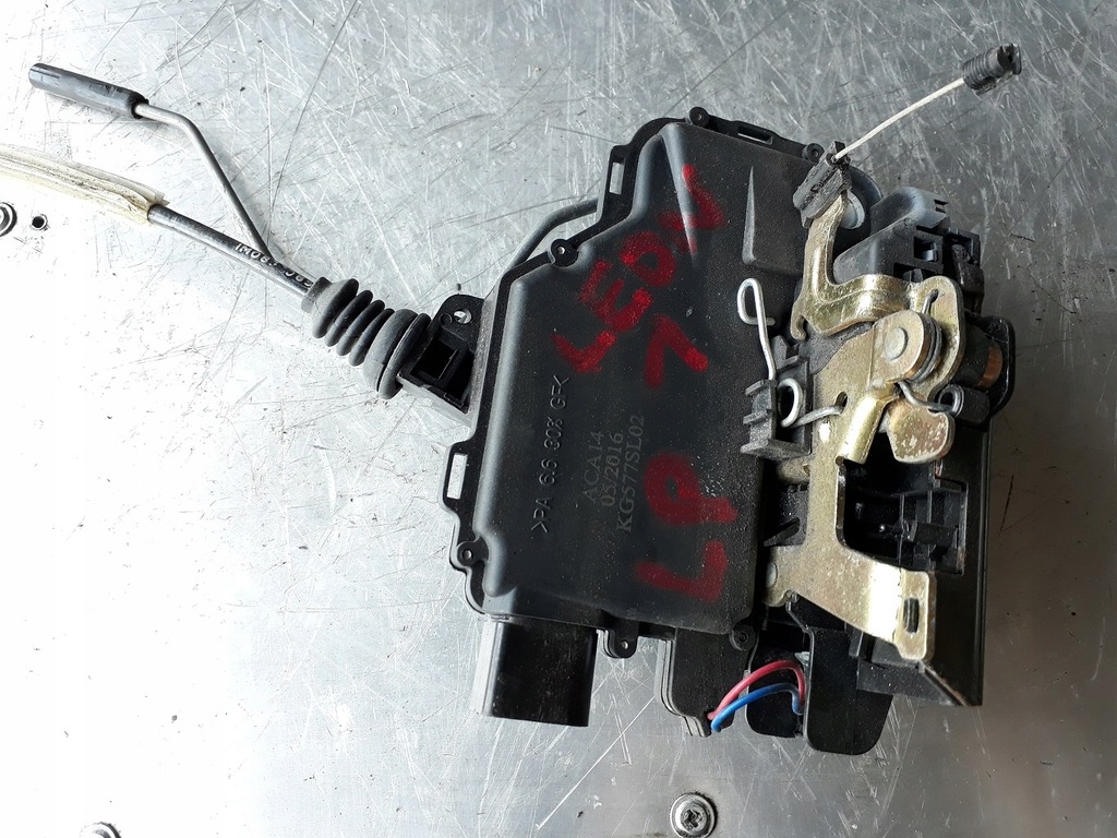 фото №1, Замок дверь левый перед 8 pin seat leon i