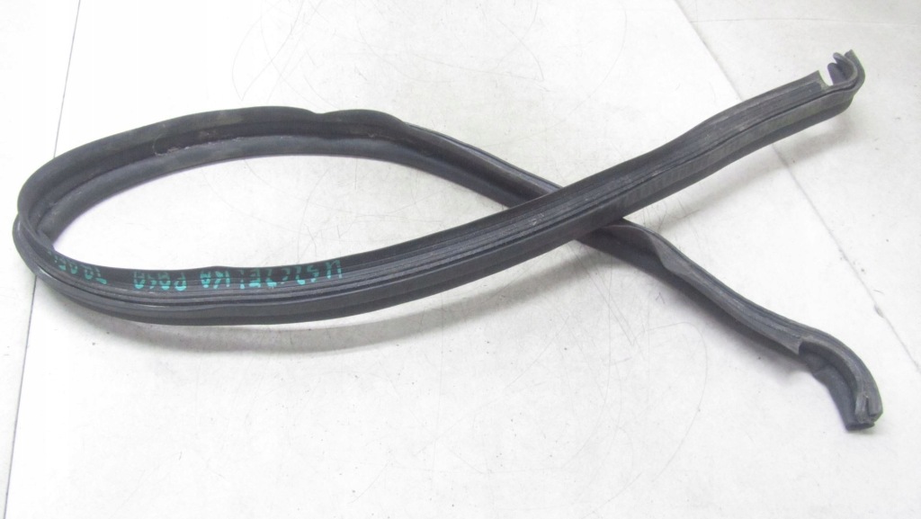 фото №1, Trafic vivaro ii прокладка поперечина передній 01-14