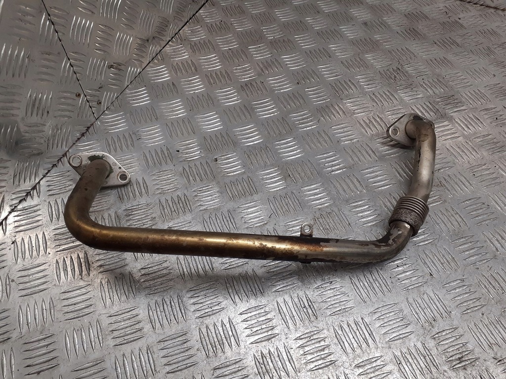 фото №1, Труба трубка шланг egr vw golf v plus 03g131521a