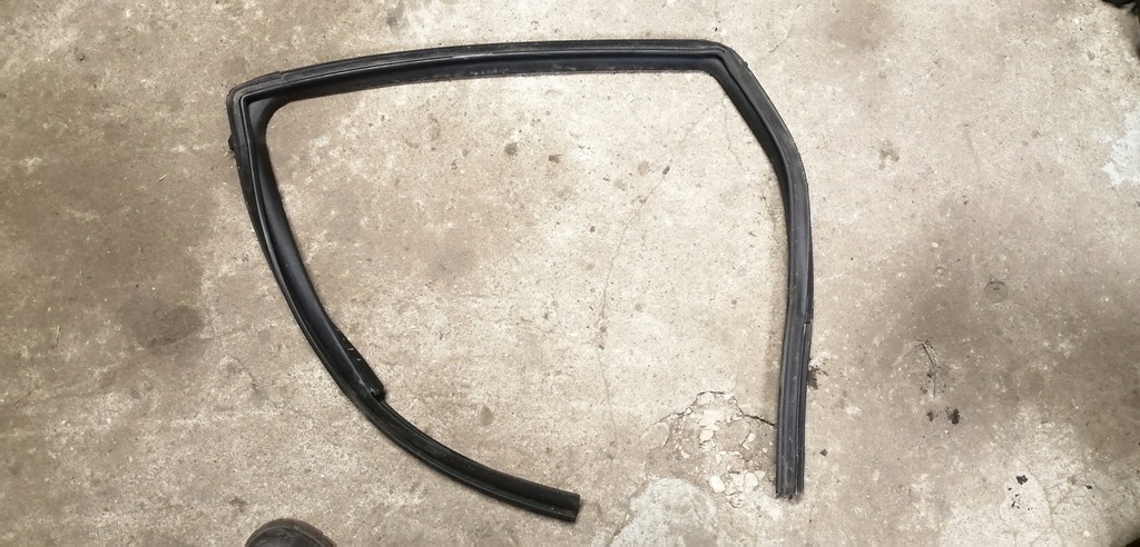 фото №1, Nissan qashqai j10 прокладка дверь левая задняя задняя