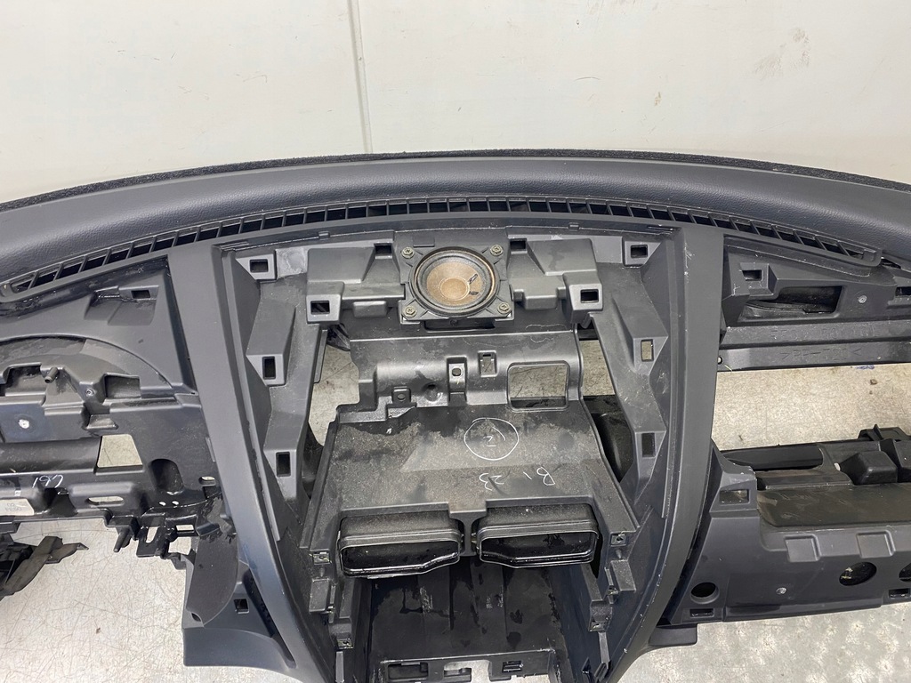 фото №7, Mazda rx8 rx-8 приборная панель консоль каркас europa