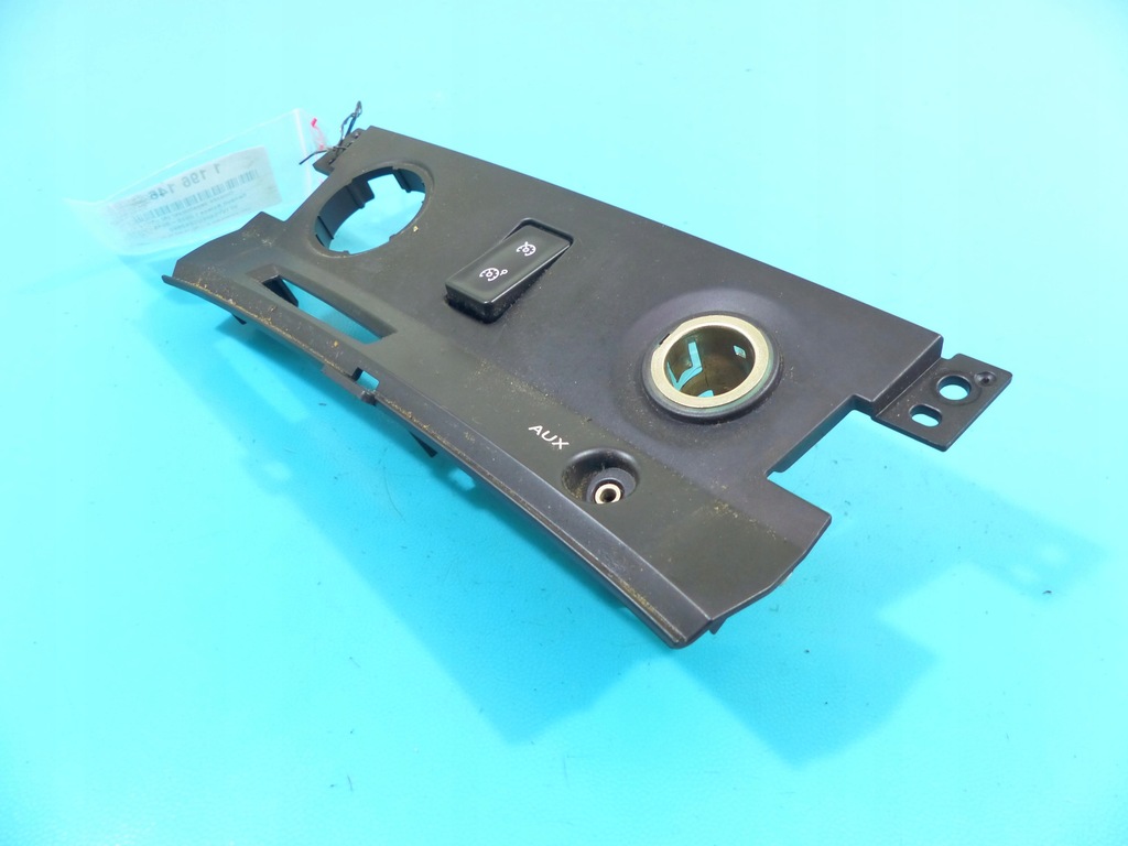 фото №1, Разъём прикуривателя панель aux renault koleos i